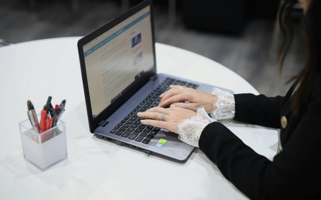 How to Write a Professional CV That Gets You Hire