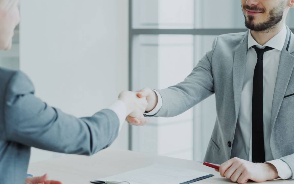 How to Choose the Right Career Path: A Complete Guide for Long-Term Success in 2026