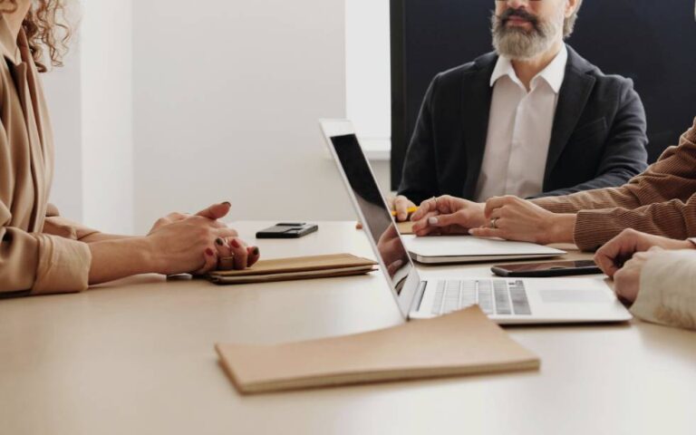 How to Answer “Why Should We Hire You?” in 2026 (8 Winning Example Answers)
